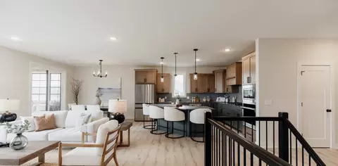 2108 Westpointe Dr, Hastings, MN 55033