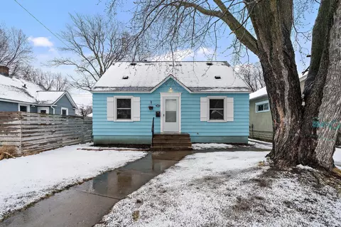 3921 42nd Ave S, Minneapolis, MN 55406