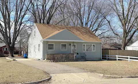 1132 Butternut Ave, Owatonna, MN 55060