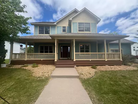 11474 W Laketowne Dr, Albertville, MN 55301