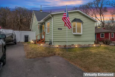 1227 50th Ave SE, Rochester, MN 55904