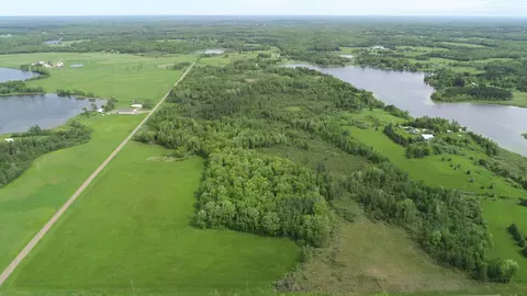 42 Nnn Pioneer Rd, Windemere Twp, MN 55783
