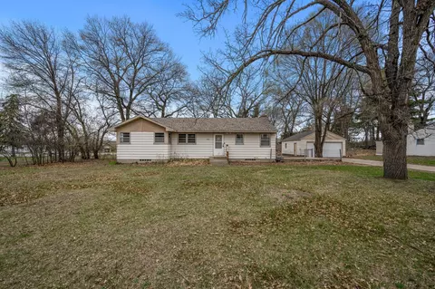 9330 Flintwood St NW, Coon Rapids, MN 55433
