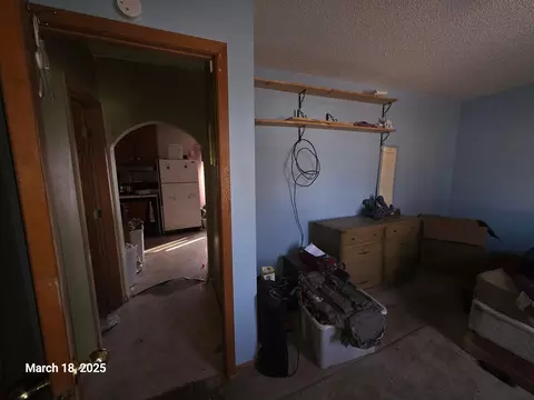 Entry Way - 202 Pine St, Lucan, MN 56255 photo 5 of 7