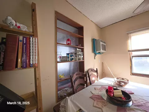 Dining - 202 Pine St, Lucan, MN 56255 photo 1 of 2