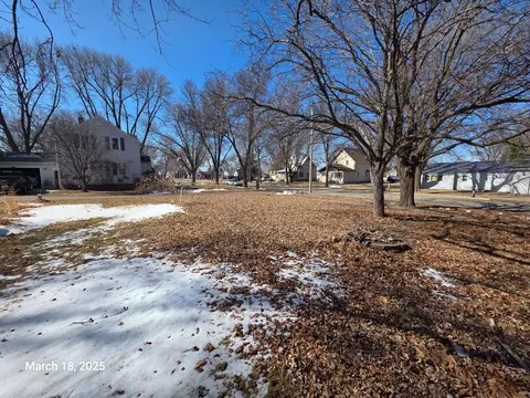 Exterior - 202 Pine St, Lucan, MN 56255 photo 5 of 8