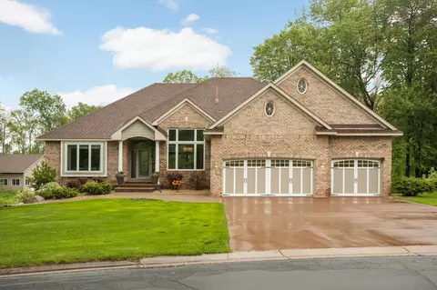 2235 Arthur Ct, Lino Lakes, MN 55038