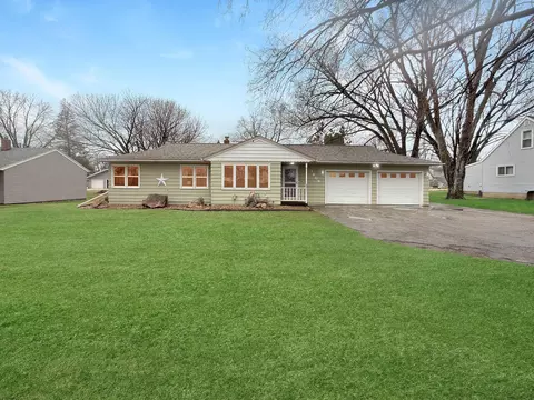 1609 Benson Rd, Montevideo, MN 56265