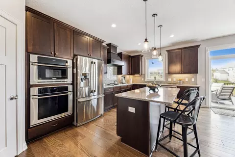 Kitchen - 4765 Winged Foot Trl, Eagan, MN 55123 photo 5 of 6