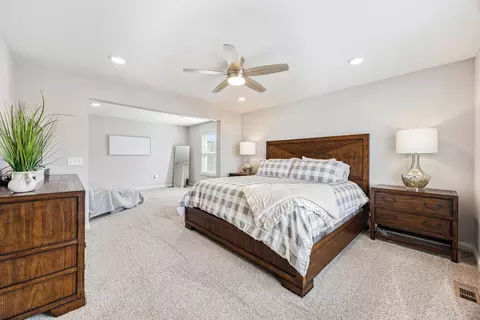 Bedroom - 4765 Winged Foot Trl, Eagan, MN 55123 photo 5 of 8