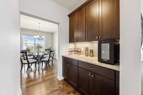 Dining - 4765 Winged Foot Trl, Eagan, MN 55123 photo 4 of 4