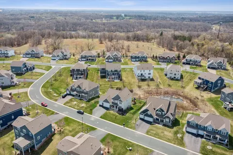 View/Area - 4765 Winged Foot Trl, Eagan, MN 55123 photo 2 of 10