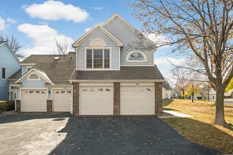 11041 Oregon Curv, Bloomington, MN 55438