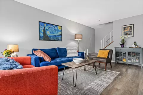 5944 Fernwood St, Shoreview, MN 55126