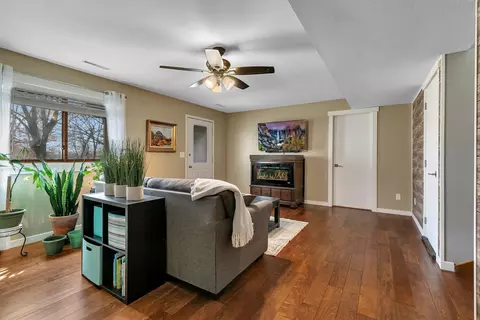 Living - 3744 Sterling Dr, Saint Cloud, MN 56301 photo 2 of 3
