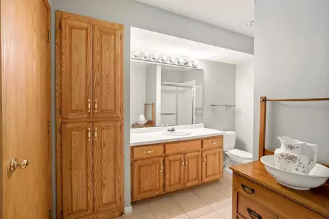 Bath - 3931 Crestview Dr, Excelsior, MN 55331 photo 5 of 5