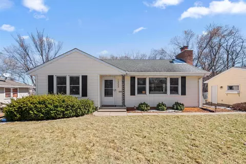 1333 Pennsylvania Ave S, Saint Louis Park, MN 55426