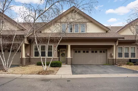 2109 Village Ter, Bloomington, MN 55431