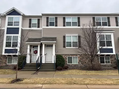 3805 Bakken Blvd, Columbia Heights, MN 55421