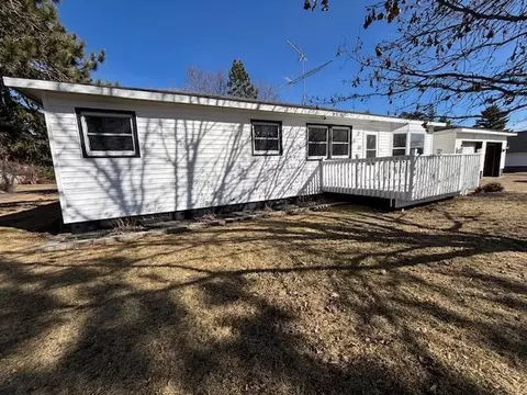 302 Highway 73, Floodwood, MN 55736
