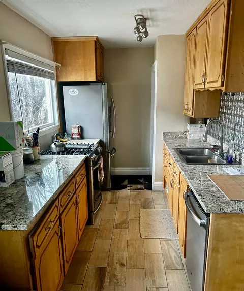 Kitchen - 528 1st Ave E, Cambridge, MN 55008 photo 2 of 3