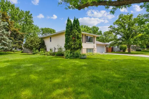 Exterior - 1787 Gold Ct, Eagan, MN 55122 photo 6 of 8