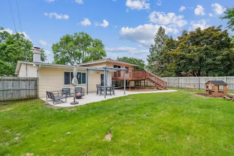 Exterior - 1787 Gold Ct, Eagan, MN 55122 photo 4 of 8