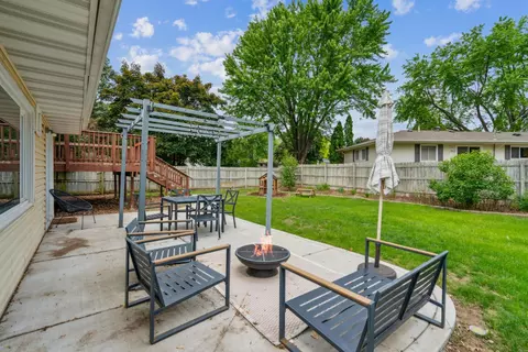 Exterior - 1787 Gold Ct, Eagan, MN 55122 photo 3 of 8