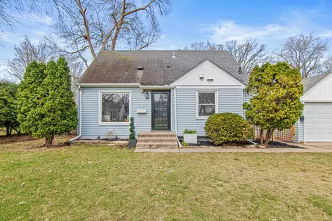3018 Boone Ave S, Saint Louis Park, MN 55426