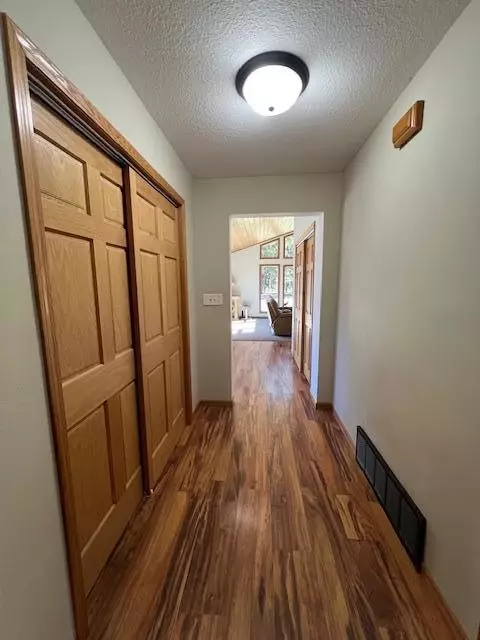 Entry Way - 41206 474th Ave, Perham, MN 56573 photo 3 of 6