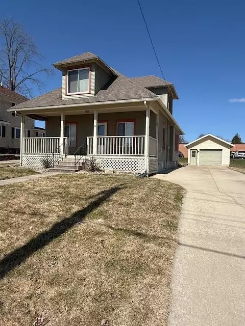 506 W Washington St, Caledonia, MN 55921