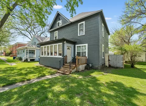 108 E Summit Ave, Fergus Falls, MN 56537