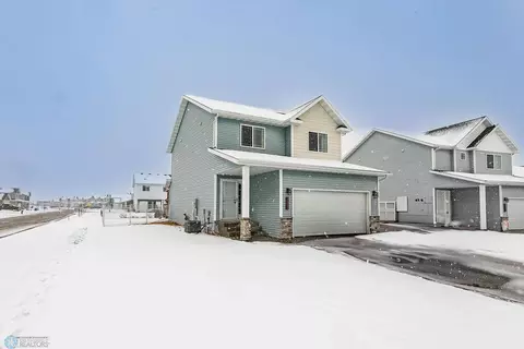 5788 Deb Dr W, West Fargo, ND 58078