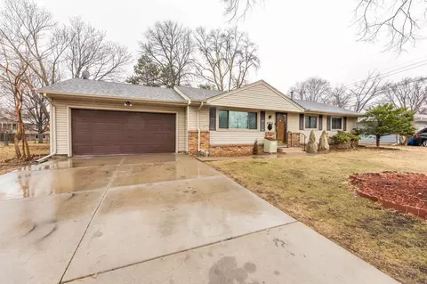 8025 Georgia Ave N, Brooklyn Park, MN 55445