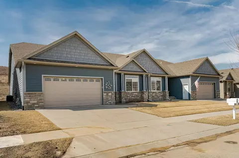 1820 Alexander Rd NE, Rochester, MN 55906