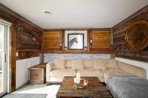 Living - 25565 Smithtown Rd, Excelsior, MN 55331 photo 3 of 4