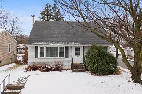 1662 Euclid St, Saint Paul, MN 55106