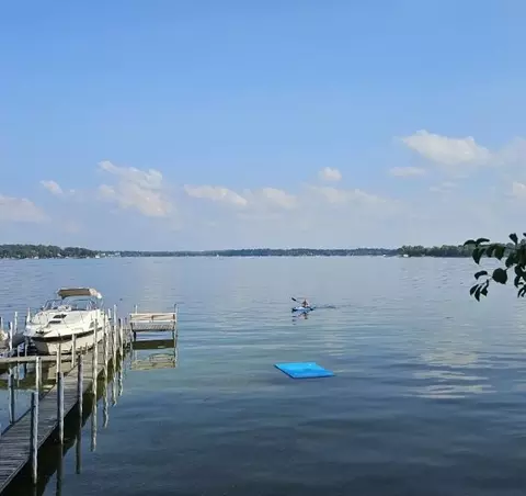 4363 Wilshire Blvd #211, Mound, MN 55364