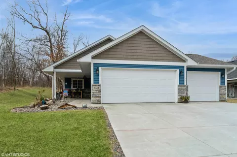 2023 Reuss Pkwy, Saint Croix Falls, WI 54024