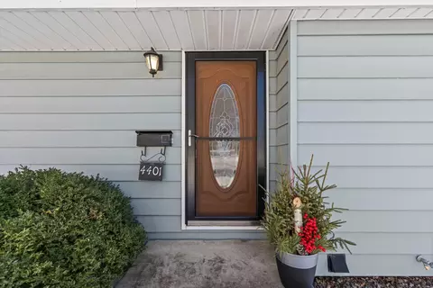 Entry Way - 4401 Morris Ln, Bloomington, MN 55437 photo 1 of 6