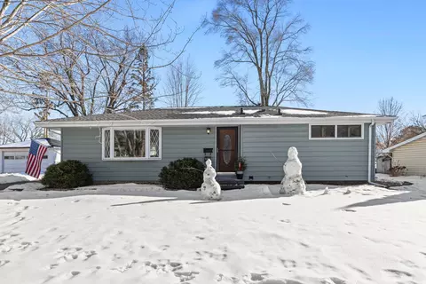 Exterior - 4401 Morris Ln, Bloomington, MN 55437 photo 2 of 11