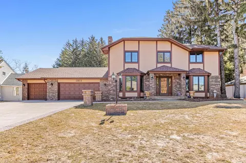 8116 Somerset Knls, Woodbury, MN 55125