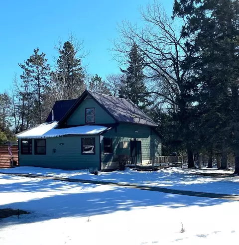 3696 Town Road 121 E, International Falls, MN 56649