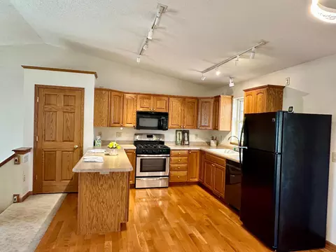 Kitchen - 11585 Whitetail Ridge Rd, Brainerd, MN 56401 photo 1 of 2