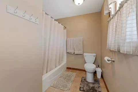 19023 Davis Ave, Faribault, MN 55021 photo 27