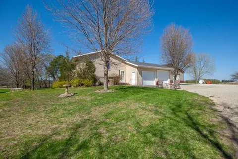 19023 Davis Ave, Faribault, MN 55021 photo 13
