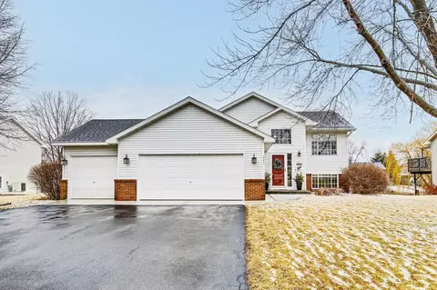 221 Alva St, Waconia, MN 55387