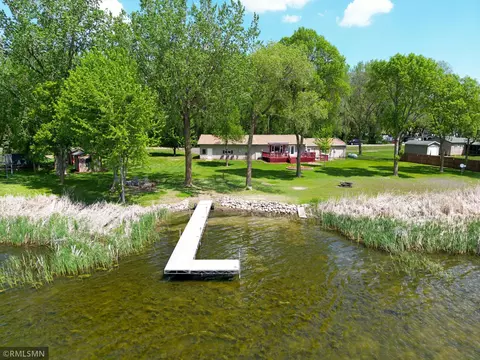 36683 657th Ave, Watkins, MN 55389