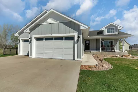 1105 18th St S, Sartell, MN 56377