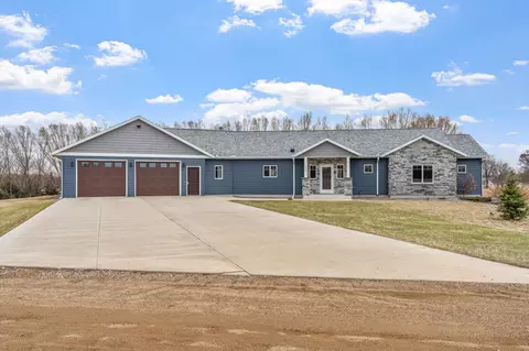 611 Garden St, Springfield, MN 56087